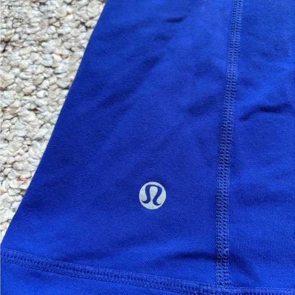 Lululemon • Size 6 Hip Halter Tank - Picture 2 of 4